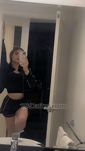 trans girl TsAenzerxoA 7640293 trans girl TsAenzerxoA 7640293