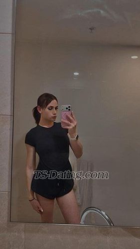 trans girl TsAenzerxoA 7640322 trans girl TsAenzerxoA 7640322