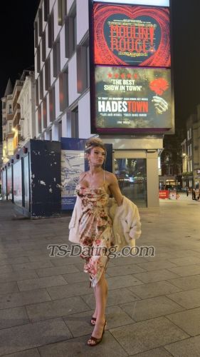 trans girl TsBEBE 0762374 trans girl TsBEBE 0762374