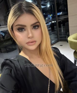 trans girl TsMeganFoxy 8108473