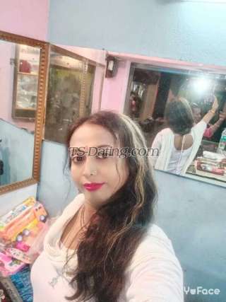 trans girl Tsmonaghosh 2363642
