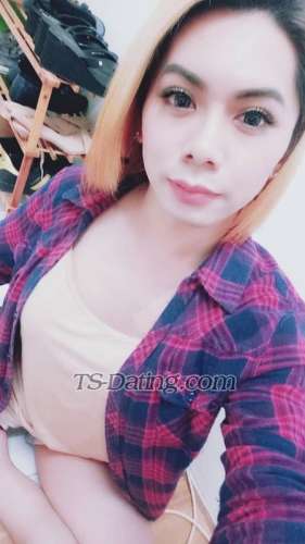 trans girl Tsqiqie 2205929 trans girl Tsqiqie 2205929