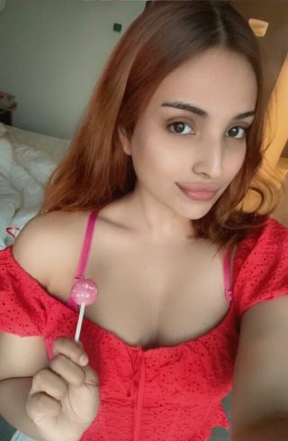 Tszareen001 8536906 Tszareen001 8536906