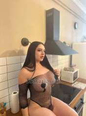 tifhanie Kolding Transex My loves, my name is Tiffany, a 25-year-old trans girl, it
was dinner willing to please your most intimate fantasies. I
offer my services of active, passive, versatile, kisses,
caresses, penetration, I don't play without calling me, I'm
100% real, I know you're tired of scams, with me you'll find
the true reality