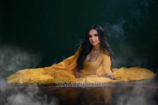 trans girl Urdreamgurl 2381724