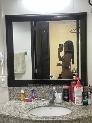 trans girl UrfavMikmik 3935977