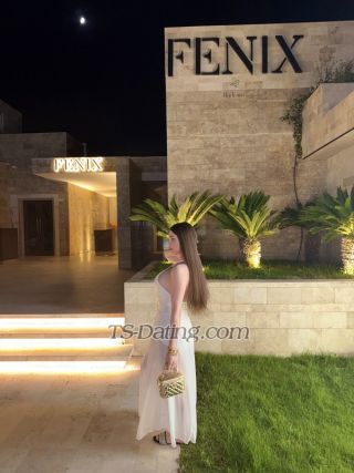 trans girl VALERIA1 0357990