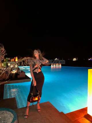 trans girl VALERIA1 4386170