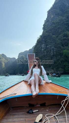 trans girl VALERIA1 9446704