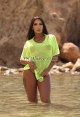 VALE XOXO Barcelona Transex Por fin en Barcelona Cuerpo espectacular e increíblemente guapa por primera vez en BARCELONA Instagram _> Michellswift.Hernandez Hola bebés, mi nombre es Valentina, de Colombia, 23 años. !Soy una chica versátil, me gusta mucho el sexo. También hago masajes relajantes. Me gusta el deporte, la vida sana, todas mis fotos son reales. Si quieres vivir una experiencia única te invito conmigo ¡llámame!