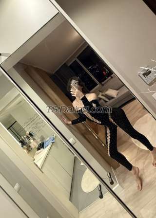 trans girl Valentinis 8300034 trans girl Valentinis 8300034