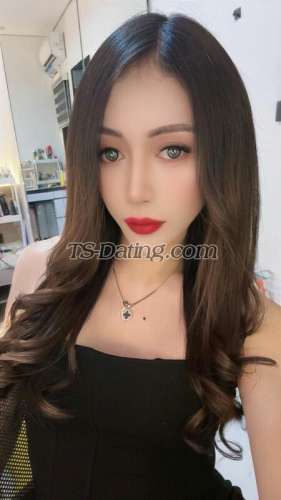 trans girl Vanesh 7504021 trans girl Vanesh 7504021