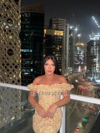trans girl Vickyhuge 5787533 trans girl Vickyhuge 5787533
