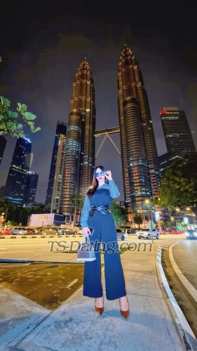trans girl Vivi1708 1313989 trans girl Vivi1708 1313989