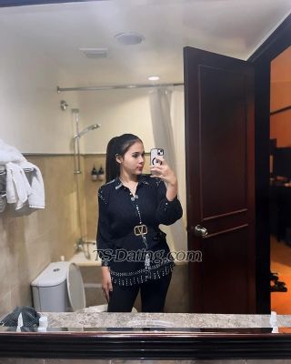 trans girl Vivi1708 8432250 trans girl Vivi1708 8432250