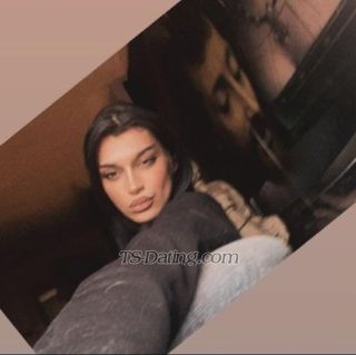 trans girl VivianBg 1711650