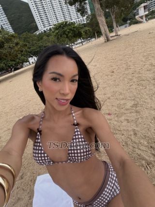trans girl Xtinedior 2081810 trans girl Xtinedior 2081810
