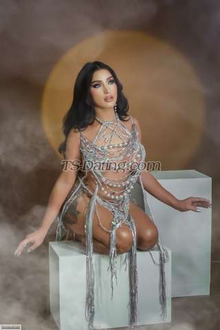 trans girl Yaniesmith 7121997