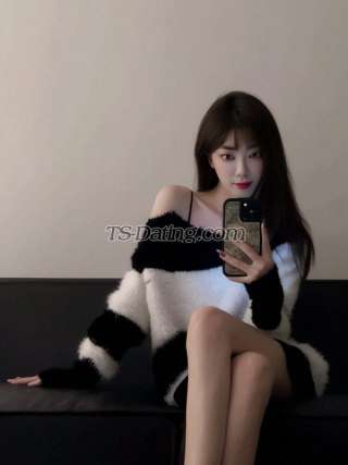 trans girl Yaolili123 4107758 trans girl Yaolili123 4107758