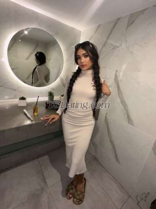 trans girl YarayaraDOT 2618175