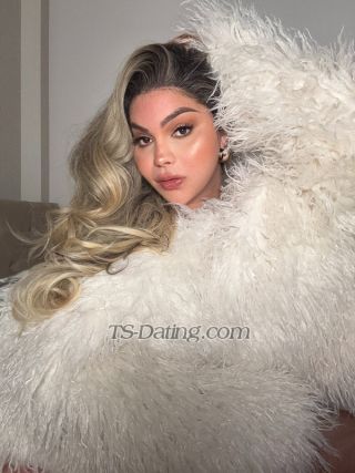 trans girl YasminSantos 9971381