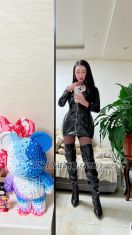 Ye Lin Qing Dao Transex a professional print model, embodies elegance and warmth.
Blessed with striking looks, a graceful figure, and a sweet,
melodious voice, she exudes a gentle charm that shines
through every frame. she seamlessly blends softness and
sophistication,