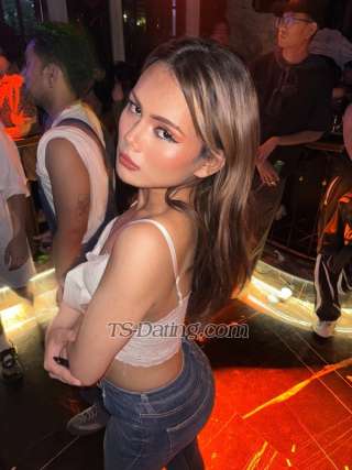 trans girl YolandaBelle 2087096 trans girl YolandaBelle 2087096