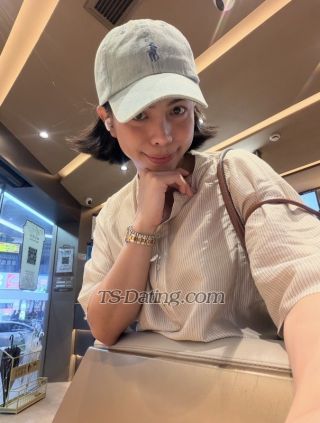 trans girl Youngpat 1739839