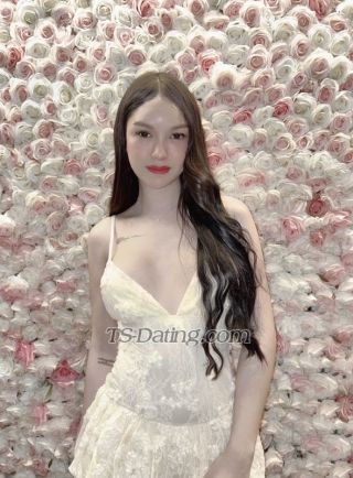 trans girl Yumikim 6328218