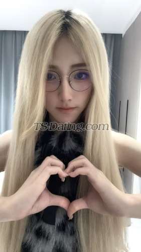 trans girl Yuro0 0565843 trans girl Yuro0 0565843