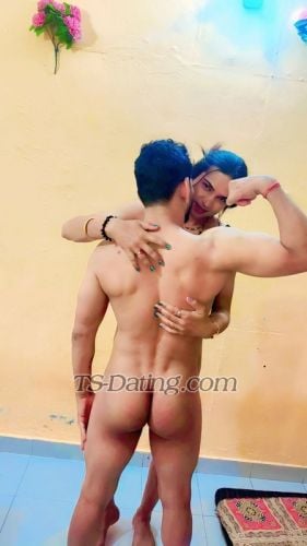 trans girl YuvikaGupta 0558705