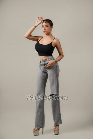 trans girl Zaraaqilasrg 2594962