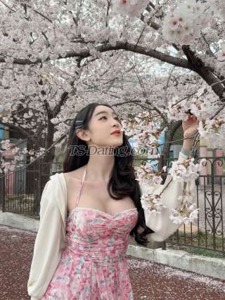 trans girl Zeezhaxxx 6225348