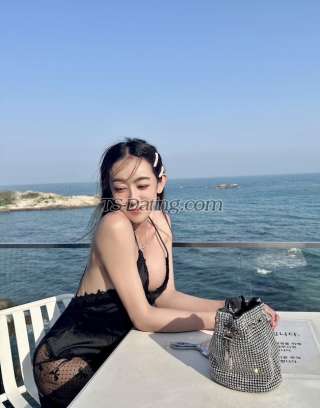 trans girl Zeezhaxxx 7605449