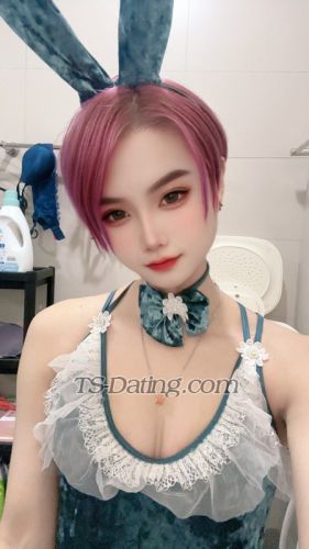 trans girl Zevvi1997 6532809