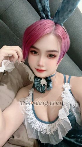trans girl Zevvi1997 6532883