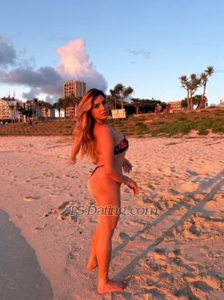 trans girl Zia062193 6168580 trans girl Zia062193 6168580