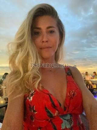 trans girl Zilan 0073296 trans girl Zilan 0073296