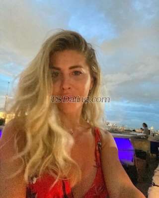 trans girl Zilan 0073415 trans girl Zilan 0073415