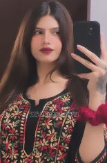 Ziya Noida TS escort 