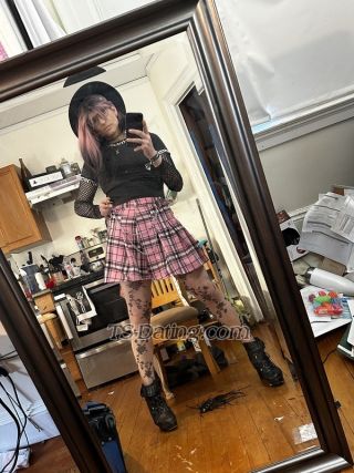 trans girl ZoeAmericana 8330694