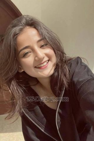 trans girl zainabqueen22 2847906 trans girl zainabqueen22 2847906