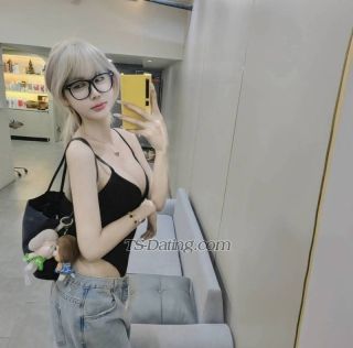 trans girl zuriwang 1494190 trans girl zuriwang 1494190